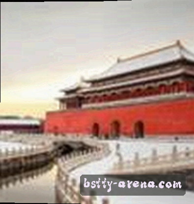 李萌